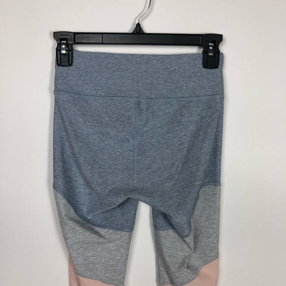 Outdoor voices 7/8 springs leggings - Picture 6 of 9